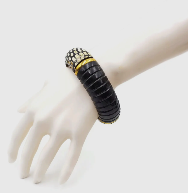 Lulu Snake Scales Horn and Wood Bangle