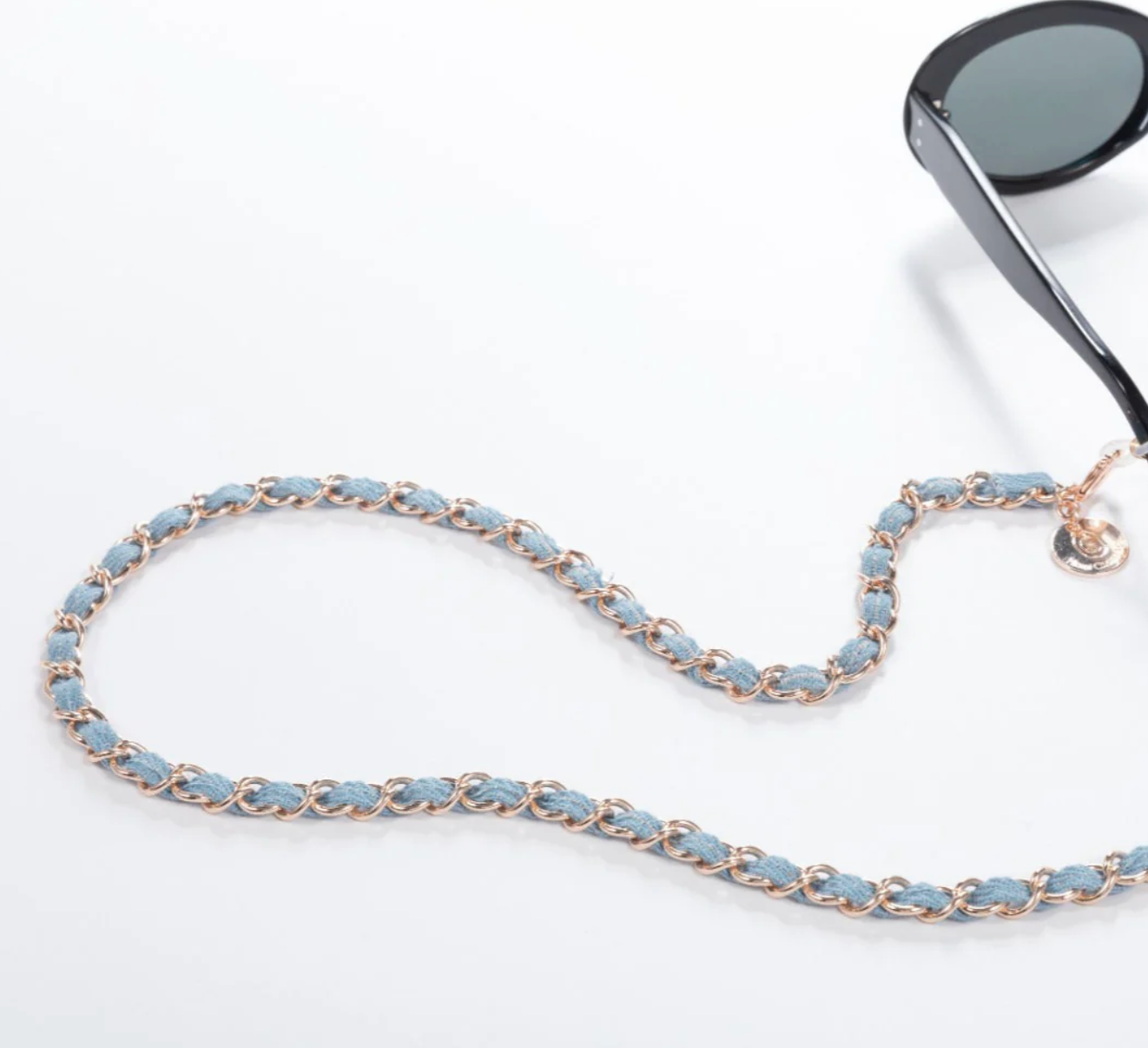 Denim Dream x Shiny Rose Gold Sunglass Chain